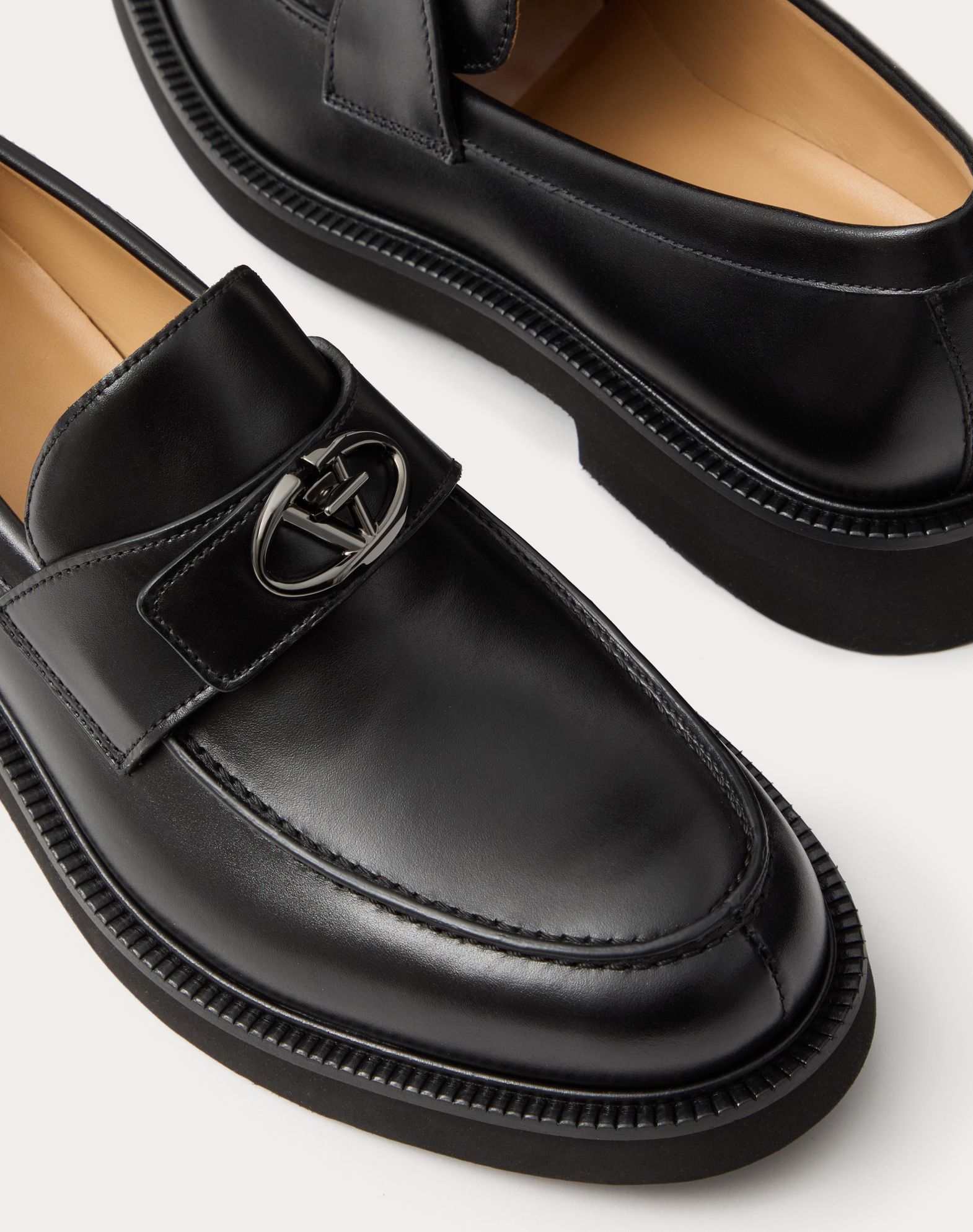  Giày Nam Valentino Vlogo Locker Loafer 'Black' 