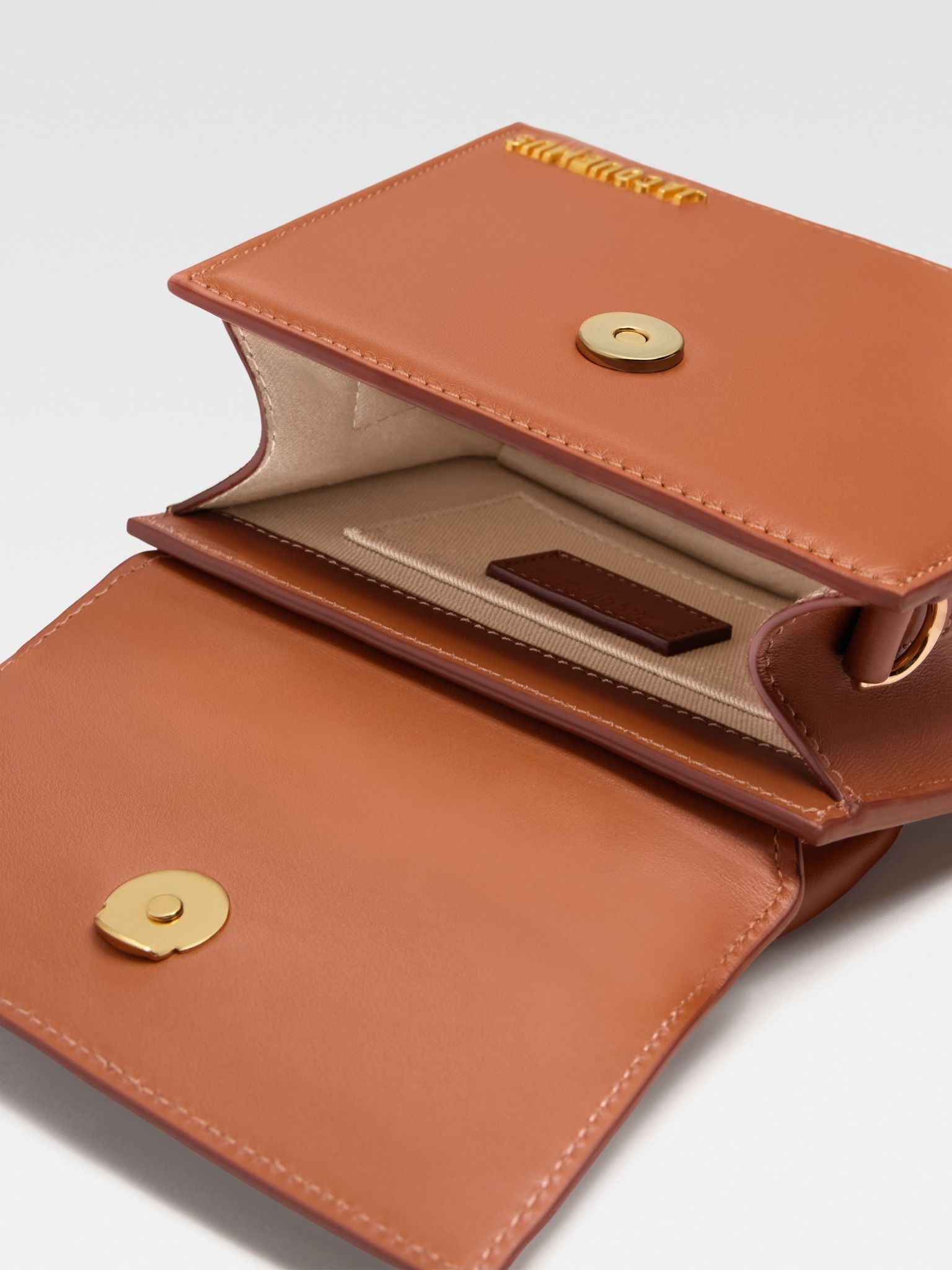  Túi Nữ Jacquemus The Medium Chiquito 'Brown' 