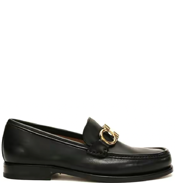  Giày Nam Salvatore Ferragamo Moccasin With Gancini Ornament 'Black' 