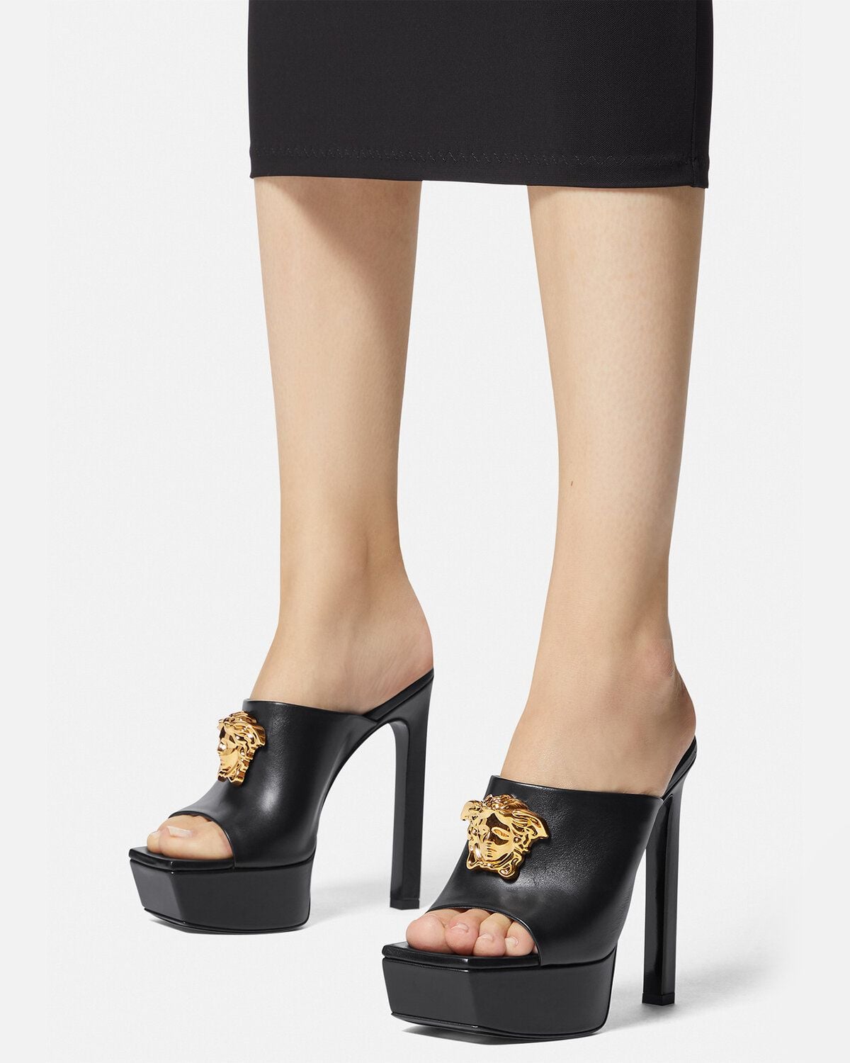  Giày Nữ Versace La Medusa Platform Mules 'Black' 