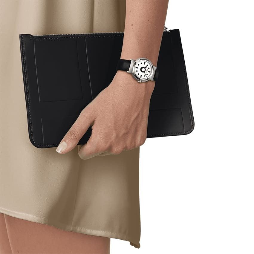  Đồng Hồ Nữ Tissot Heritage Memphis Quartz White Dial 