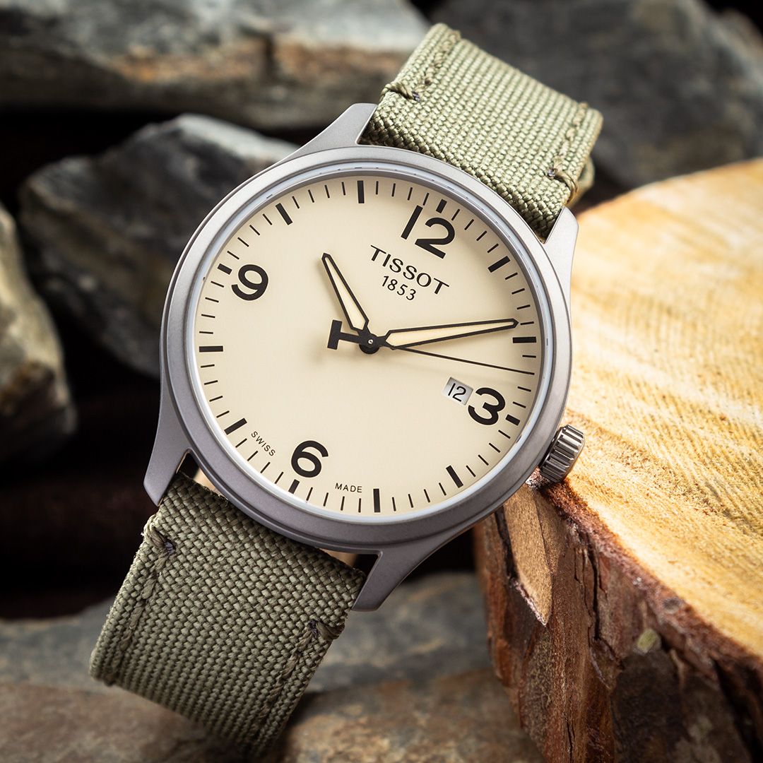 ng H Nam Tissot Gent XL Quartz Beige Dial Olive T116 410 37 267