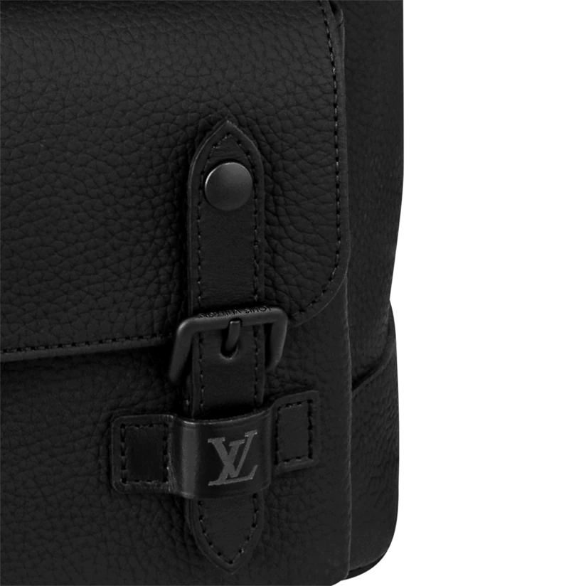  Balo Nam Louis Vuitton Christopher Slim Taurillon Leather 'Black' 