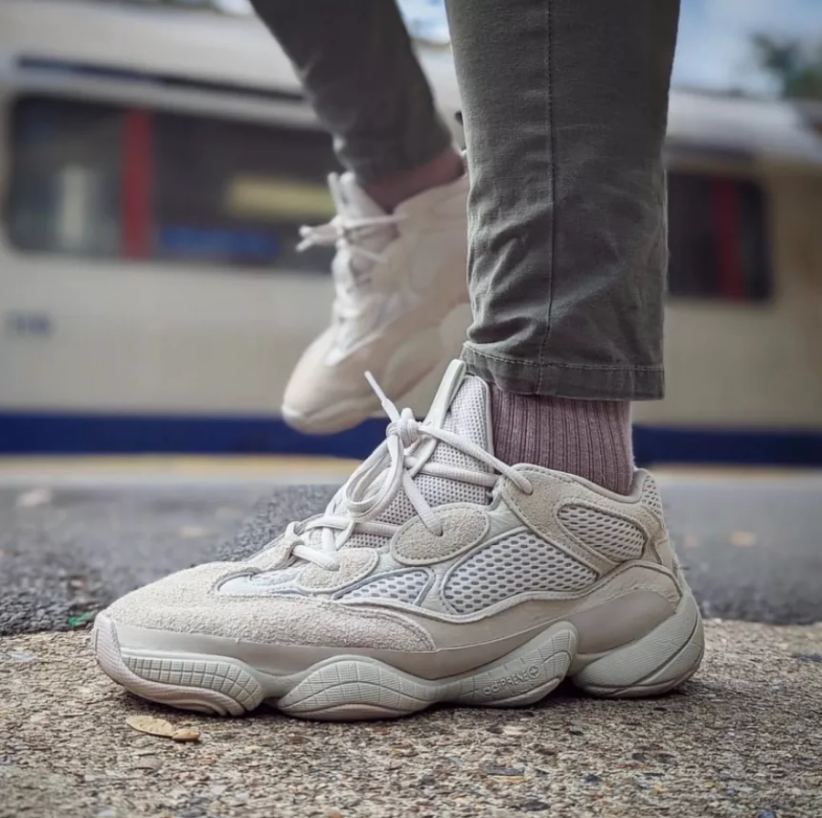 yeezy blush 500 on feet