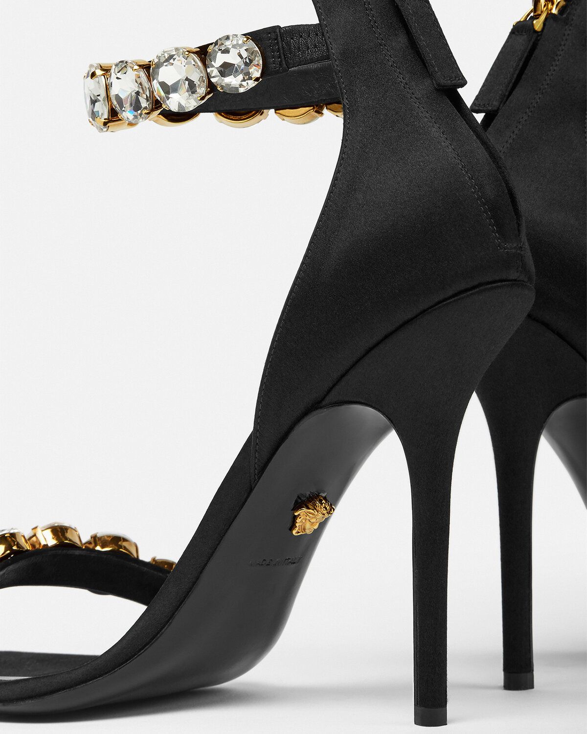  Giày Nữ Versace Crystal Satin Sandals 'Black' 