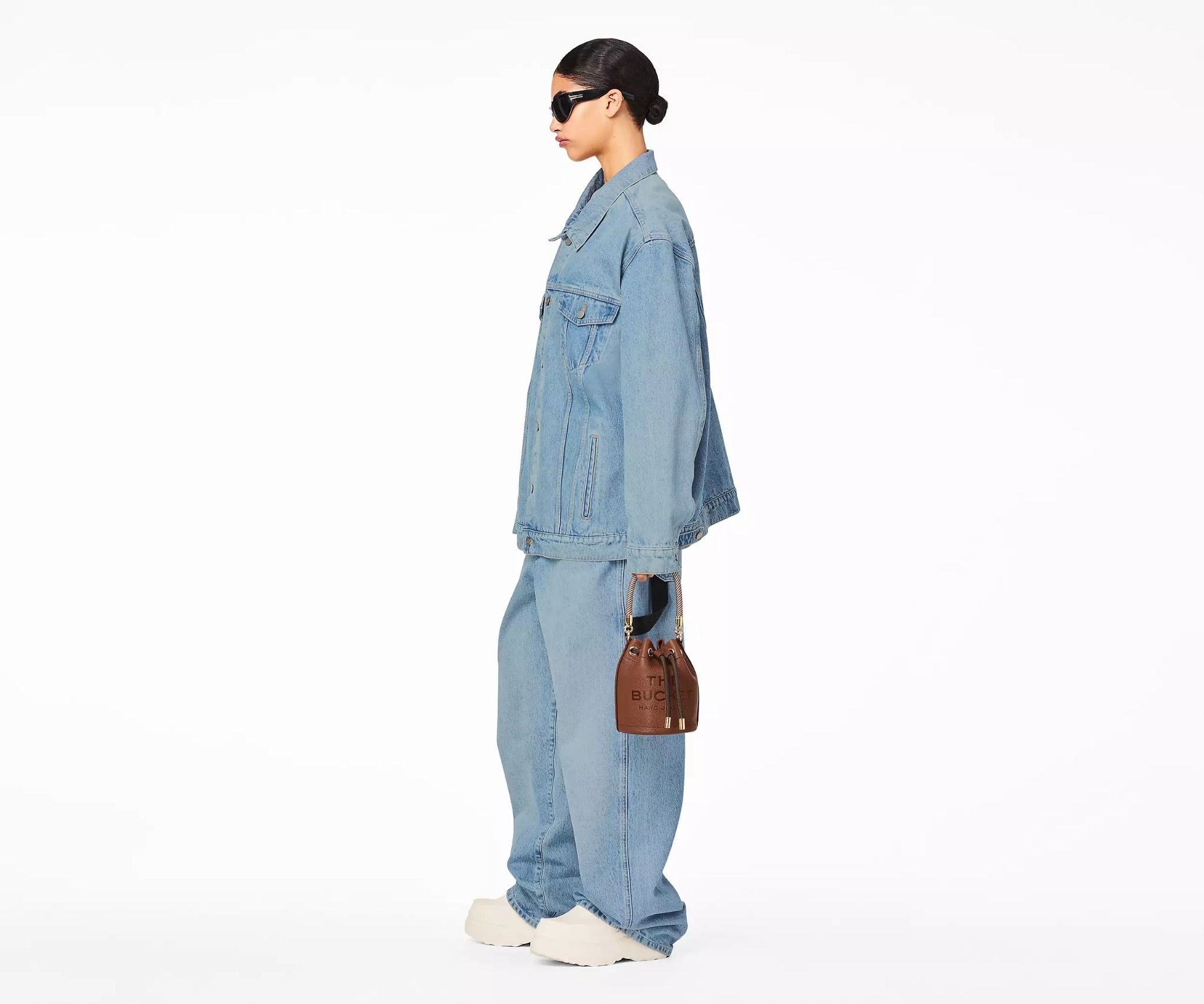  Túi Nữ Marc Jacobs Leather Mini Bucket Bag 'Argan Oil' 