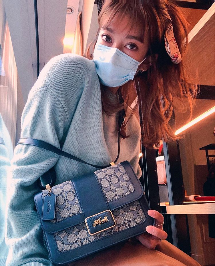  Túi Nữ Coach Signature Jacquard Alie Top Handle Bag 'Midnight Navy' 