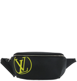  Túi Nam Louis Vuitton Bum Bag Initials Epi Leather 'Black' 