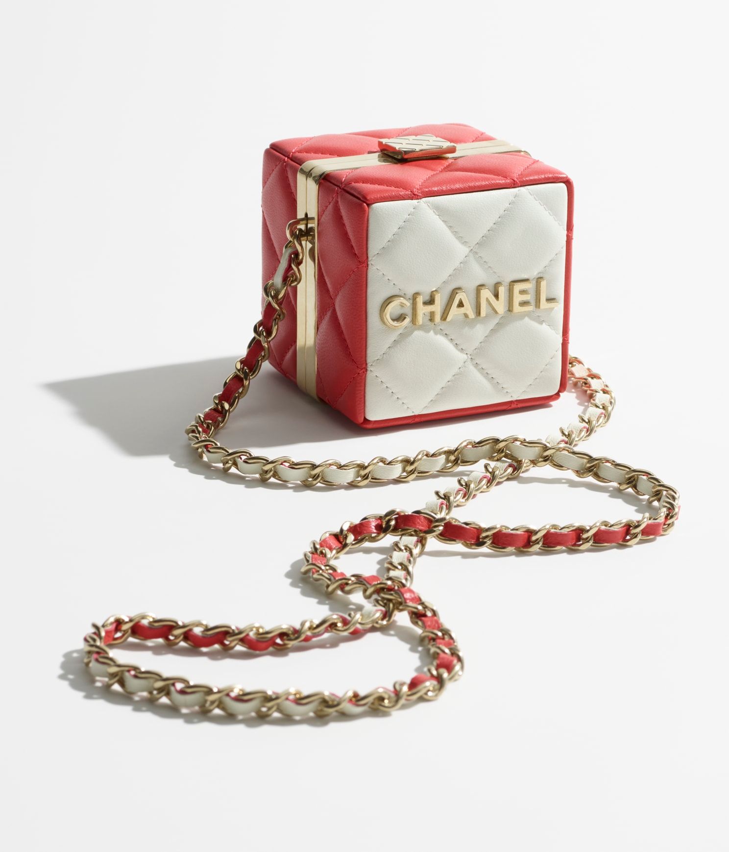  Túi Nữ Chanel Clutch With Chain Lambskin Gold Metal 'Red White' 