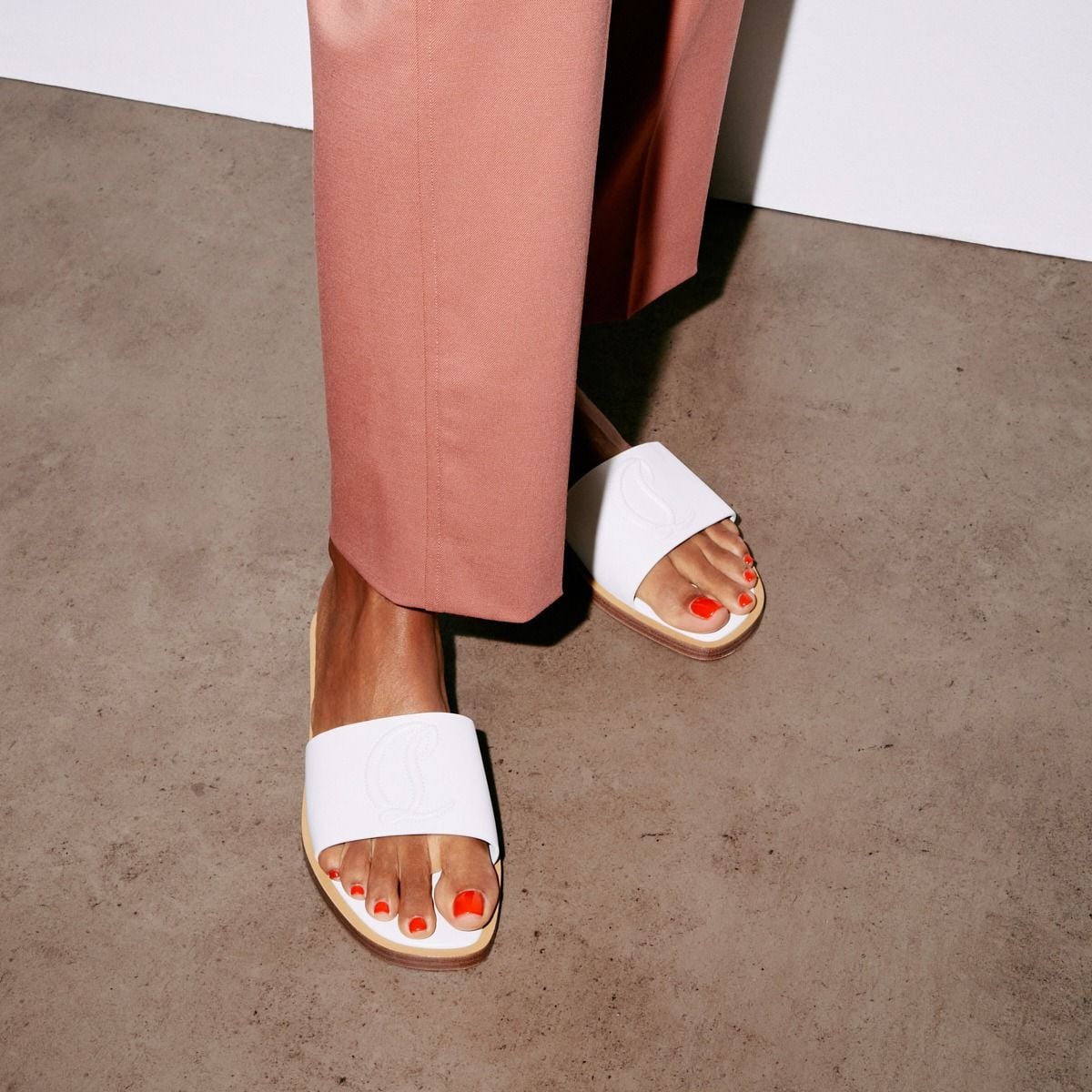  Dép Nữ Christian Louboutin CL Mule 'Bianco' 