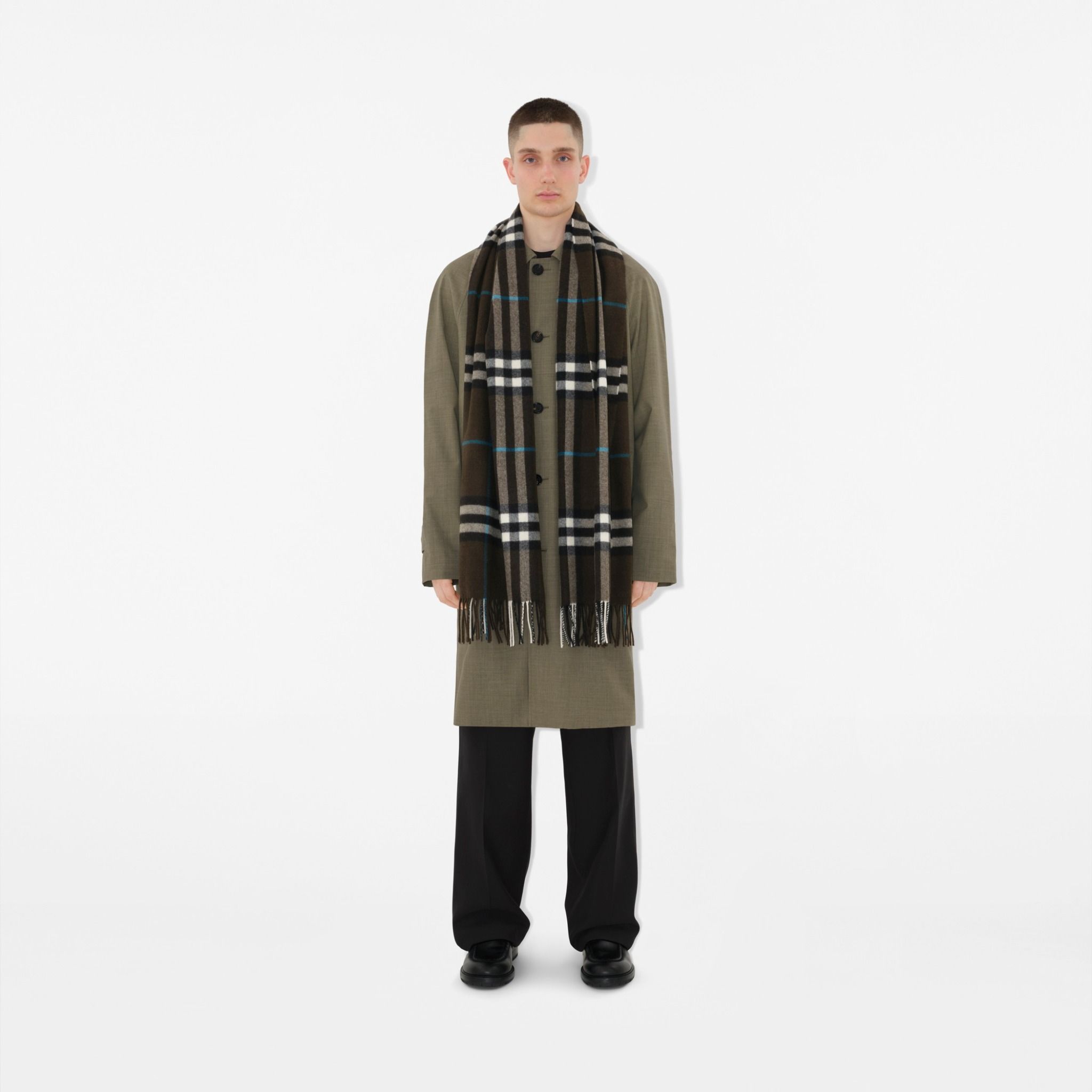 Khăn Burberry Wide Check Cashmere Scarf 'Snug' 