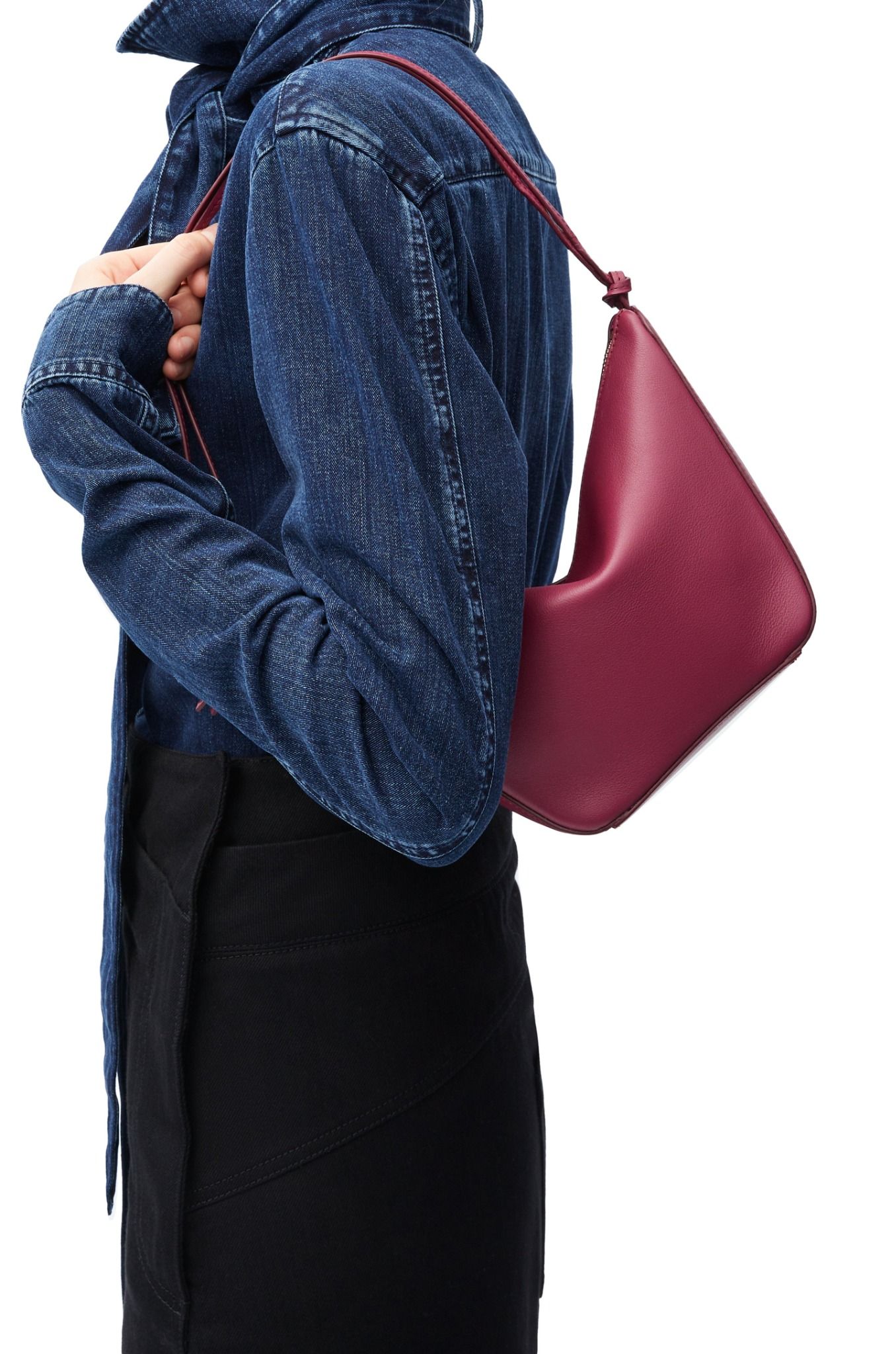  Túi Nữ Loewe Mini Hammock Hobo Bag 'Crimson' 