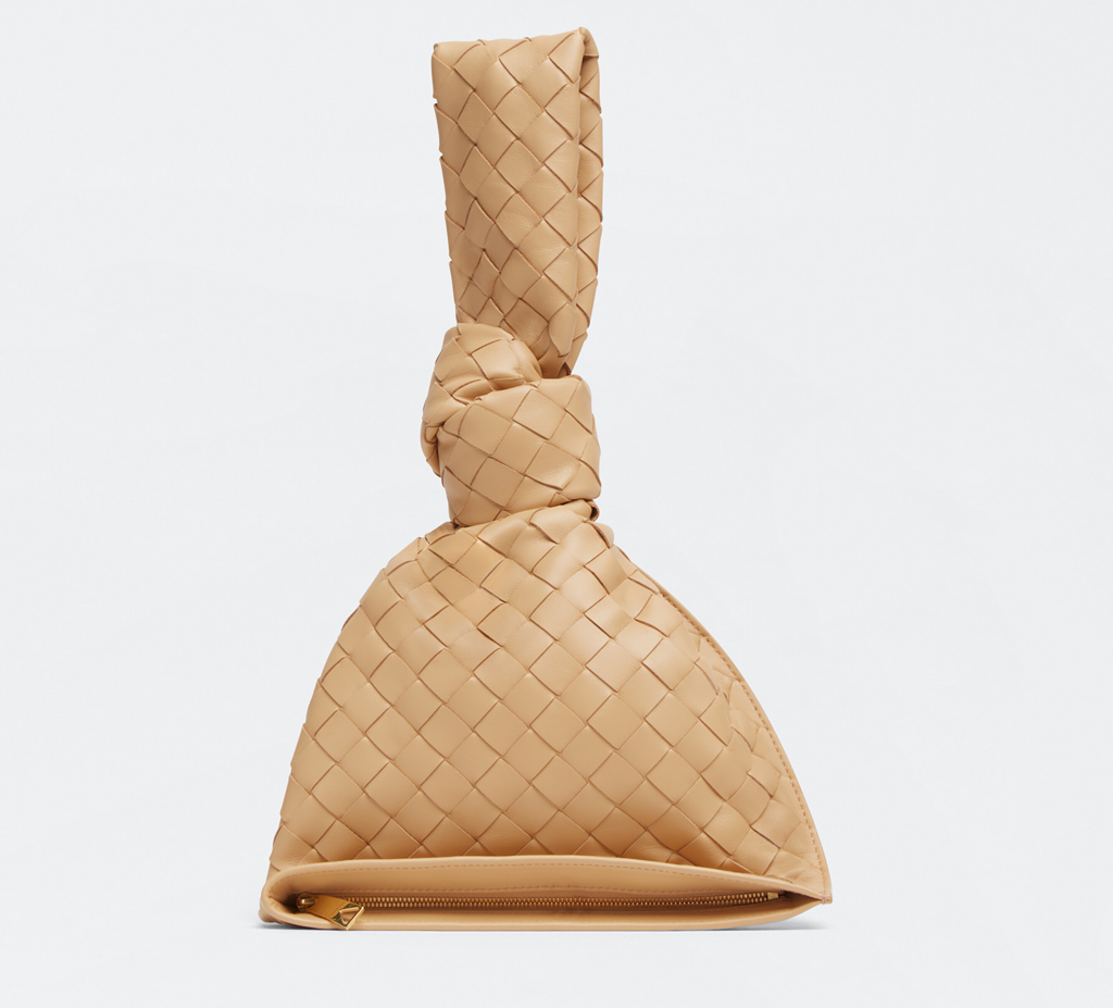  Túi Nữ Bottega Veneta The Twist Mini Shiny Nappa 'Beige' 