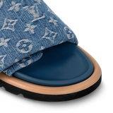  Dép Nữ Louis Vuitton Pool Pillow Flat Comfort Mules 'Blue' 