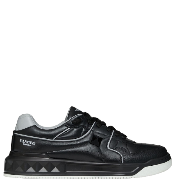  Giày Nam Valentino One Stud Low-top Sneaker 'Black' 