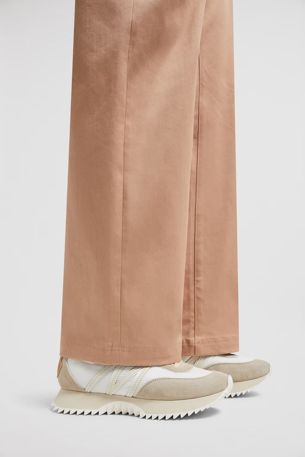  Giày Nữ Moncler Pacey Suede Trainers 'Beige' 