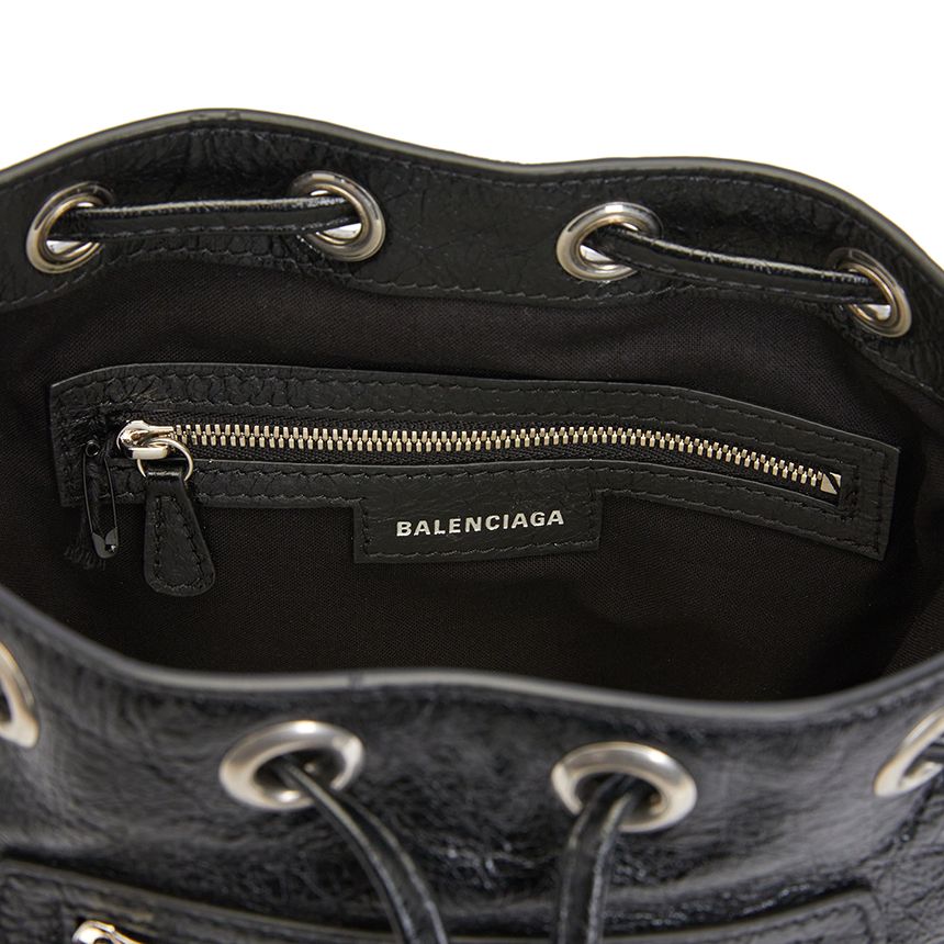 BALENCIAGA black grained leather Sling bag  VALOIS VINTAGE PARIS