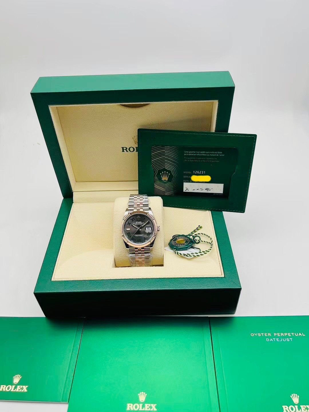  Đồng Hồ Nam Rolex Datejust 'Silver Pink' 