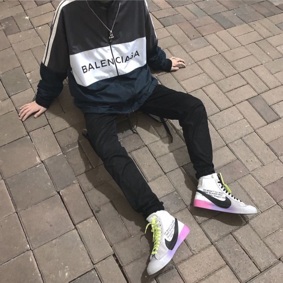  Giày Nike x Off-White Blazer Mid 'Serena Queen' 