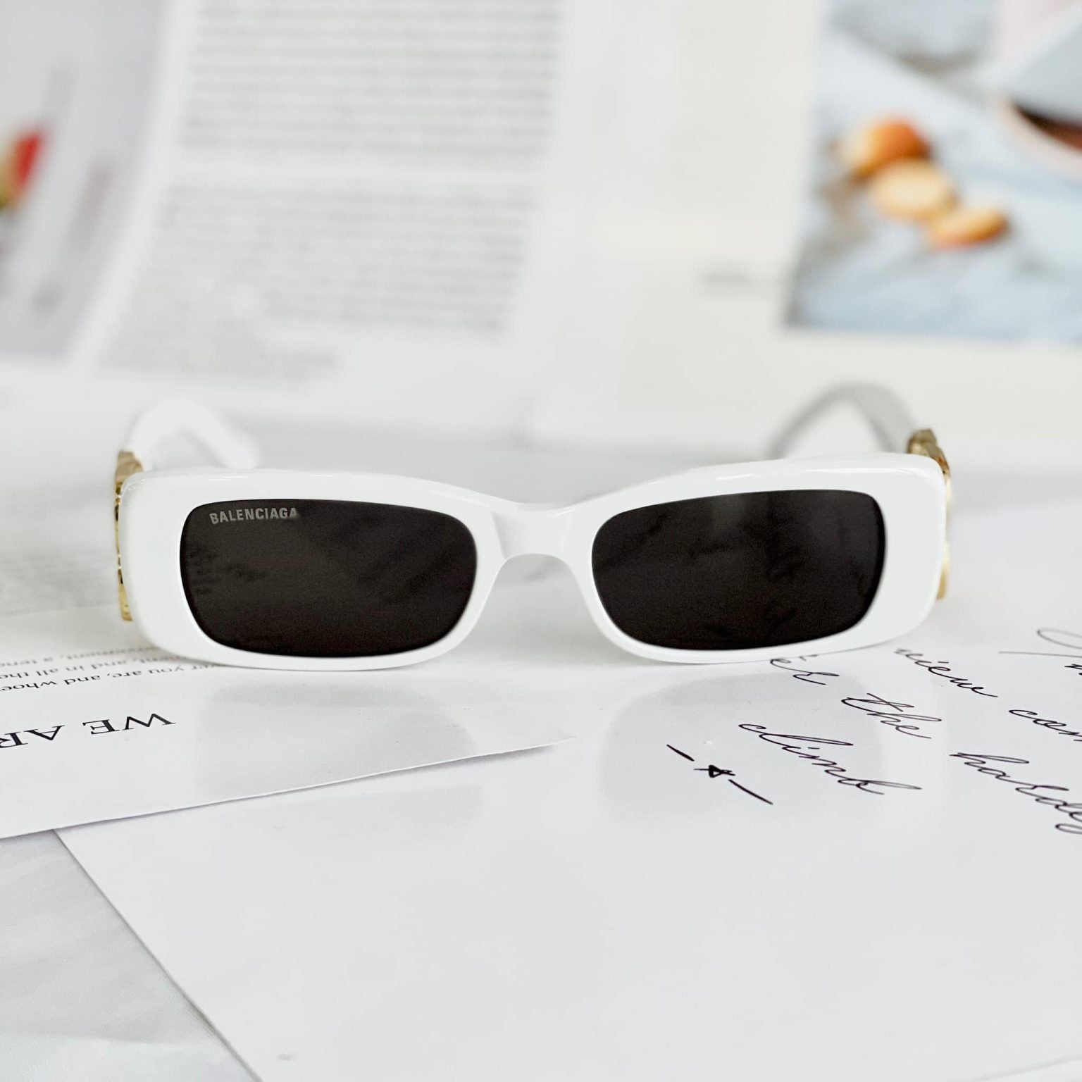  Kính Nữ Balenciaga Sunglasses 'White' 