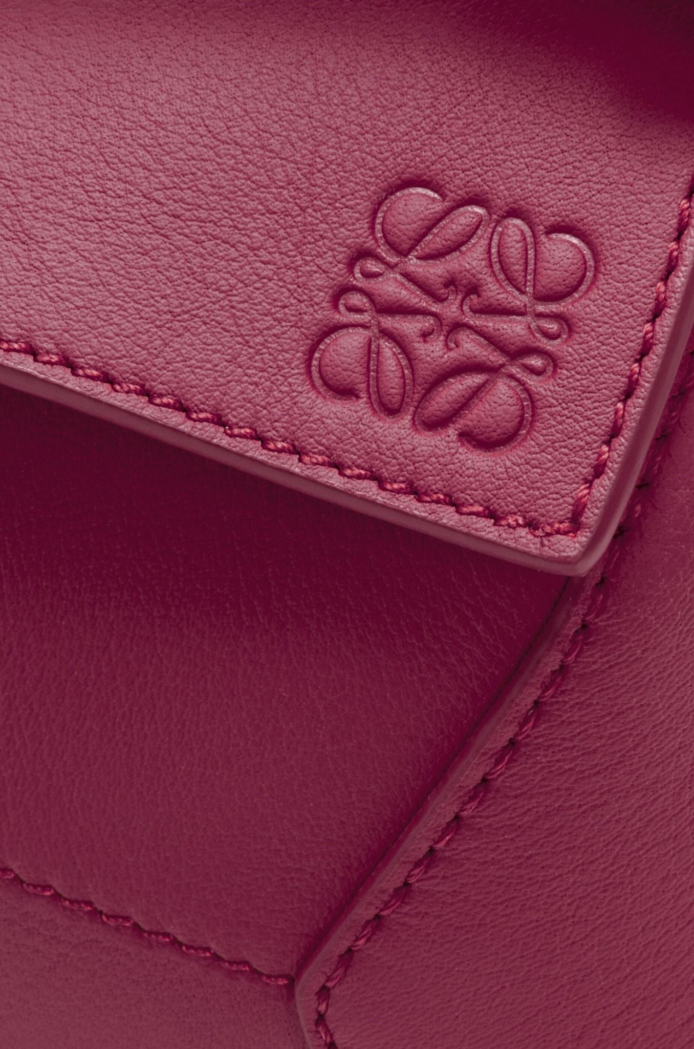  Túi Nữ Loewe Mini Puzzle Bag 'Crimson' 