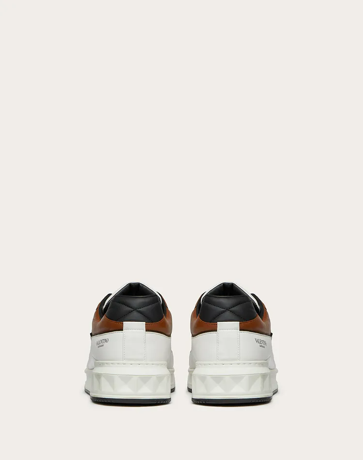  Giày Nam Valentino One Stud Low Top Nappa 'Brown White' 