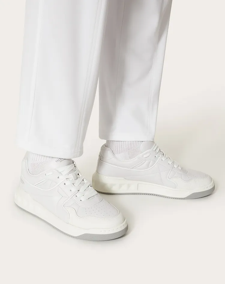  Giày Nam Valentino One Stud Nappa Low Top 'White' 