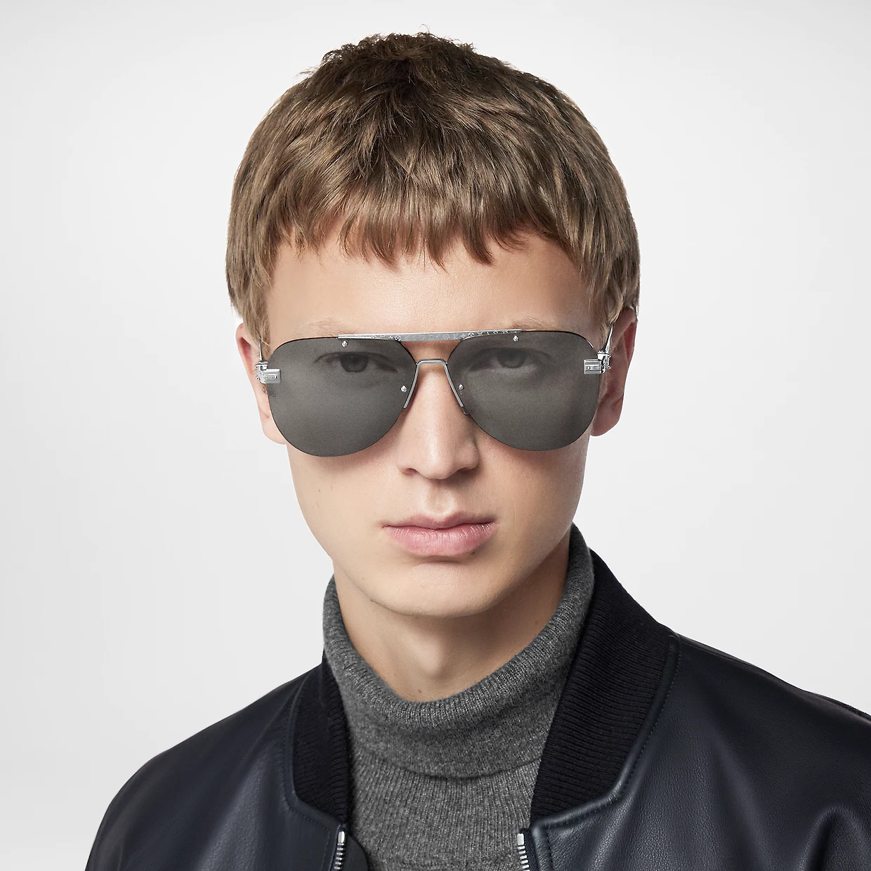 Kính Nữ Louis Vuitton Ash 'Silver'