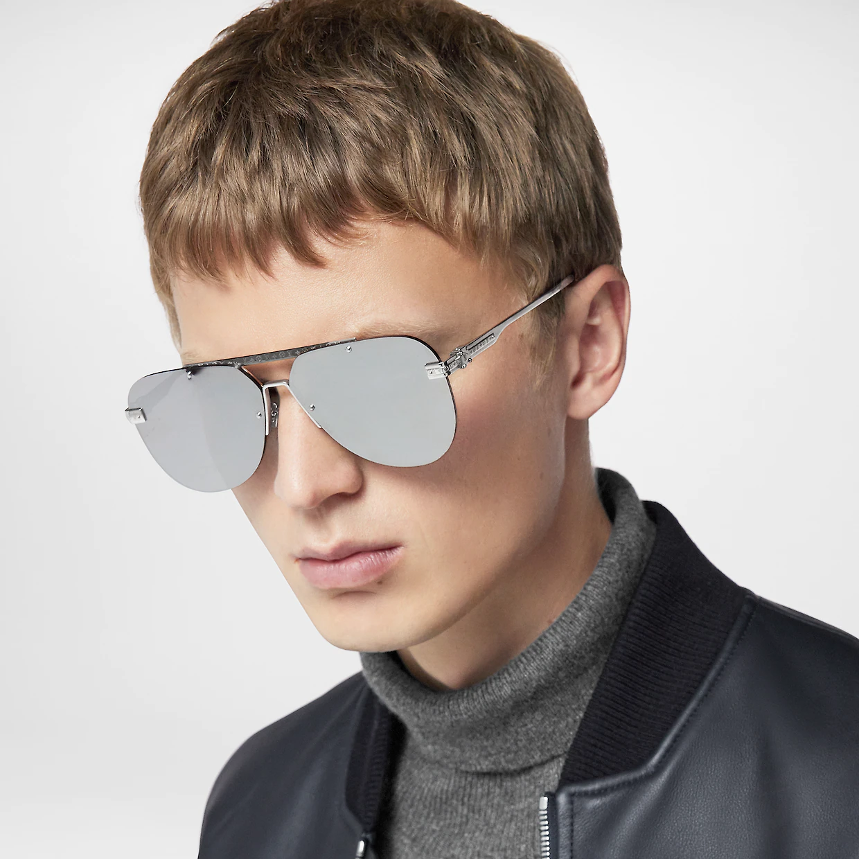 Kính Nữ Louis Vuitton Ash 'Silver'
