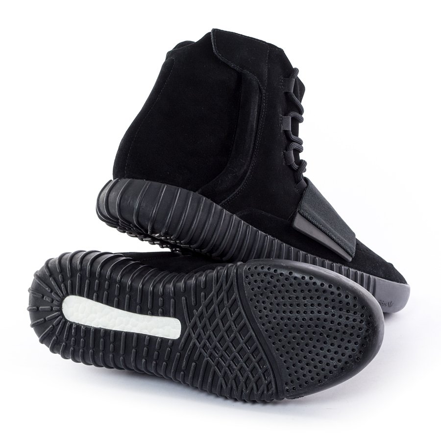 yeezy 750 boost triple black