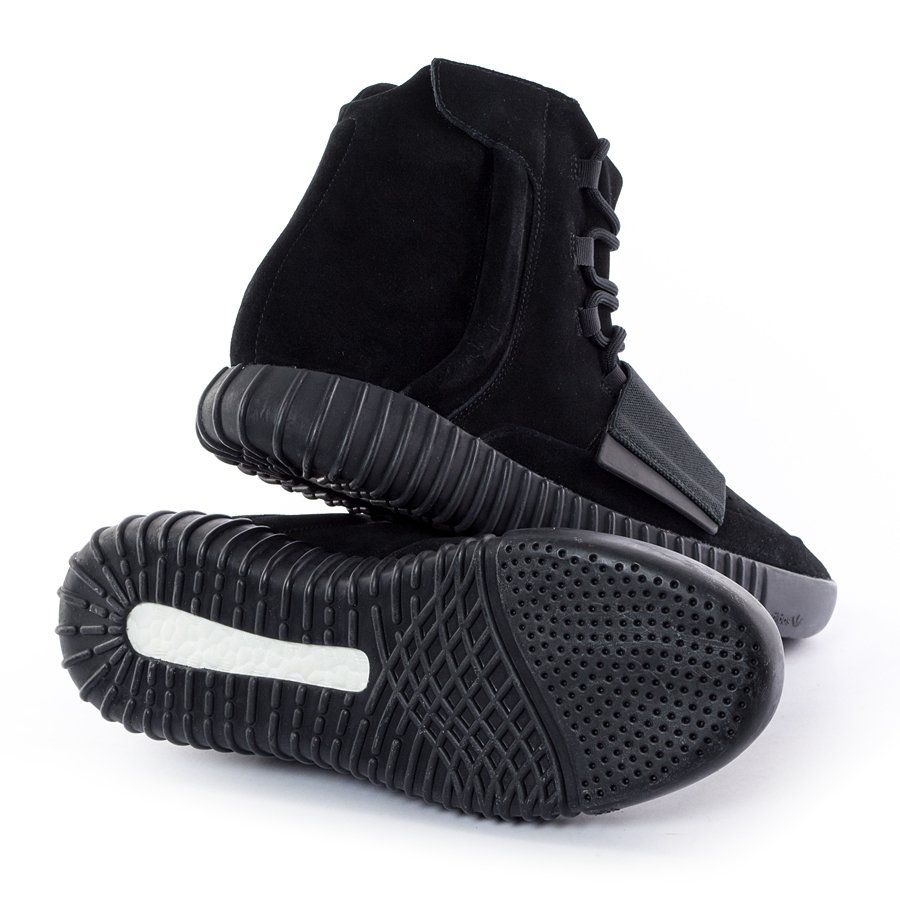 Adidas yeezy boost 2025 750 giá bao nhiêu