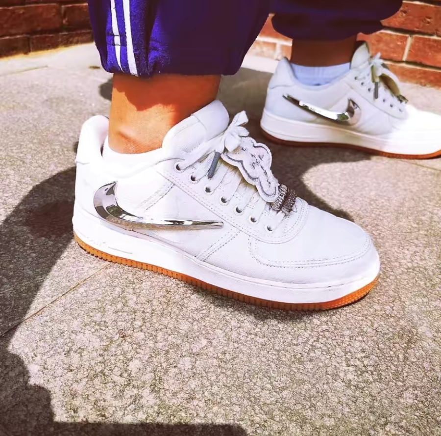  Giày Nike Air Force 1 Low Travis Scott 'Sail' 