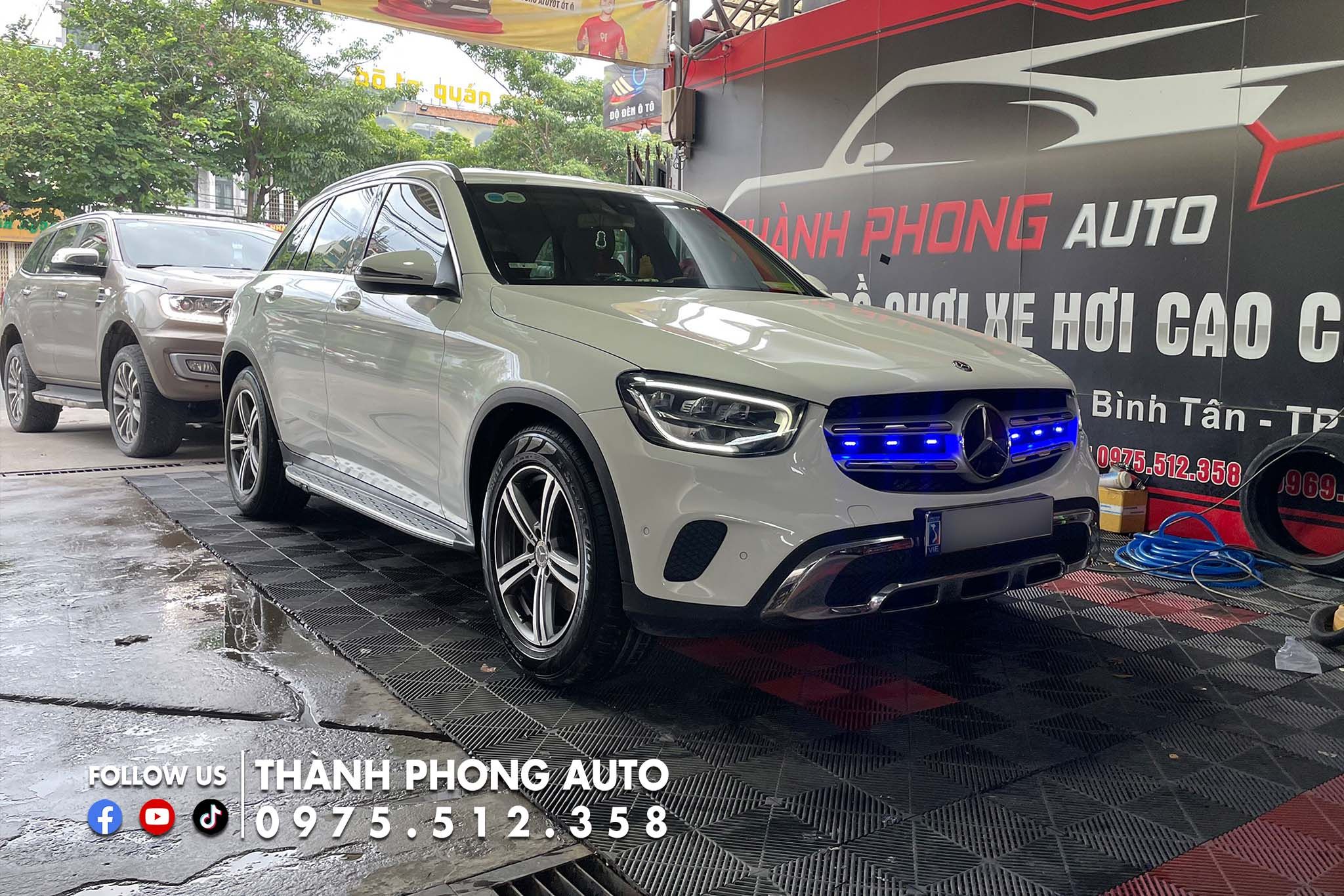  Đèn led định vị đổi màu cho tất cả các dòng xe 
