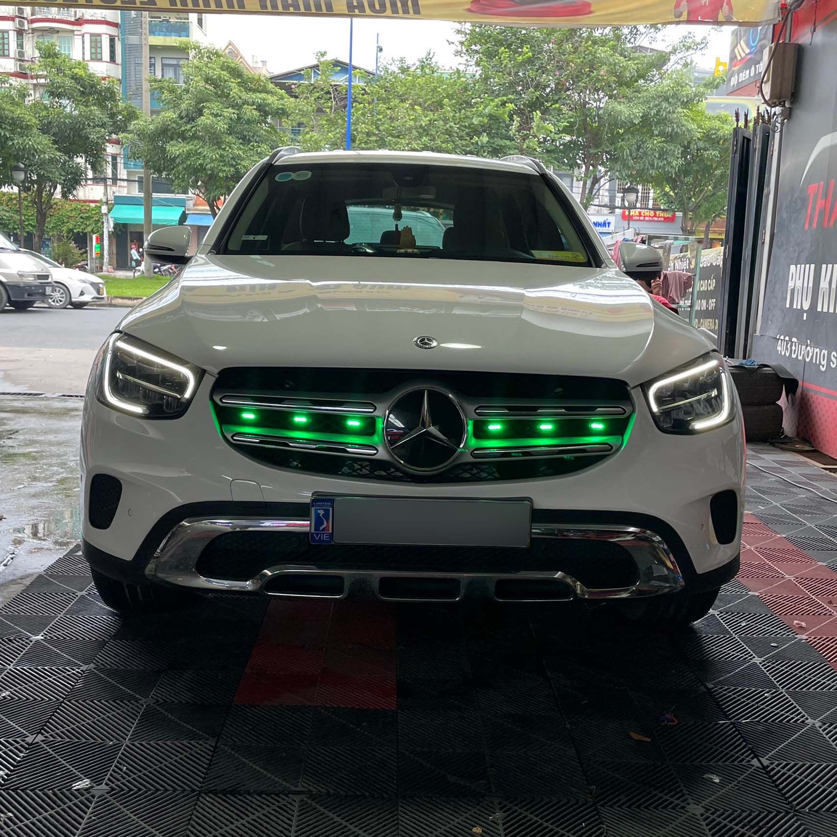  Đèn led định vị đổi màu cho tất cả các dòng xe 