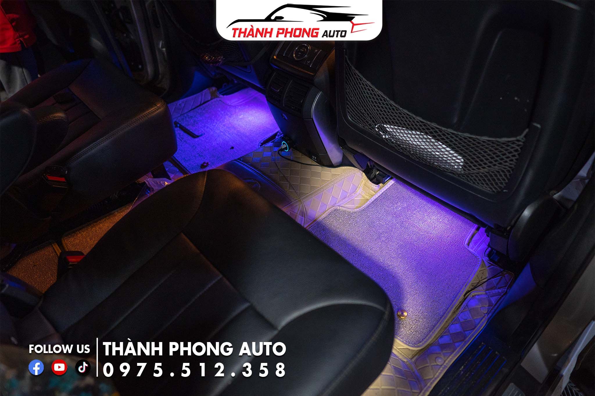  Mercedes R350 lắp đèn led viền nội thất LED PRO+ 