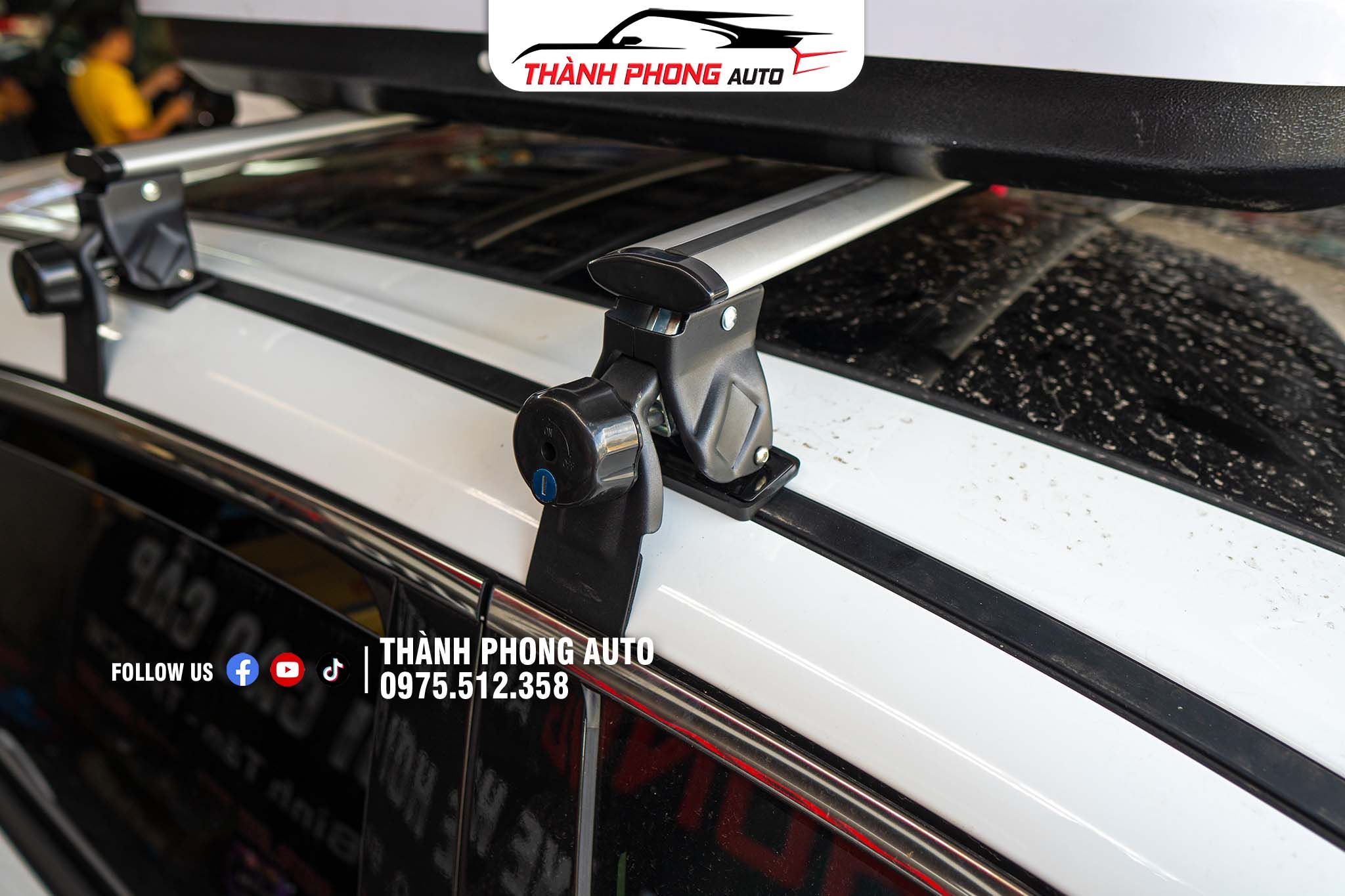  Hộp đựng đồ và Baga trên nóc xe ô tô kiểu Phi Thuyền cho Vinfast VF8 
