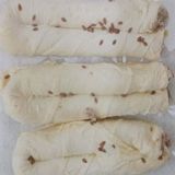  BÁNH ROLLINI NHÂN THỊT BÒ 80G 