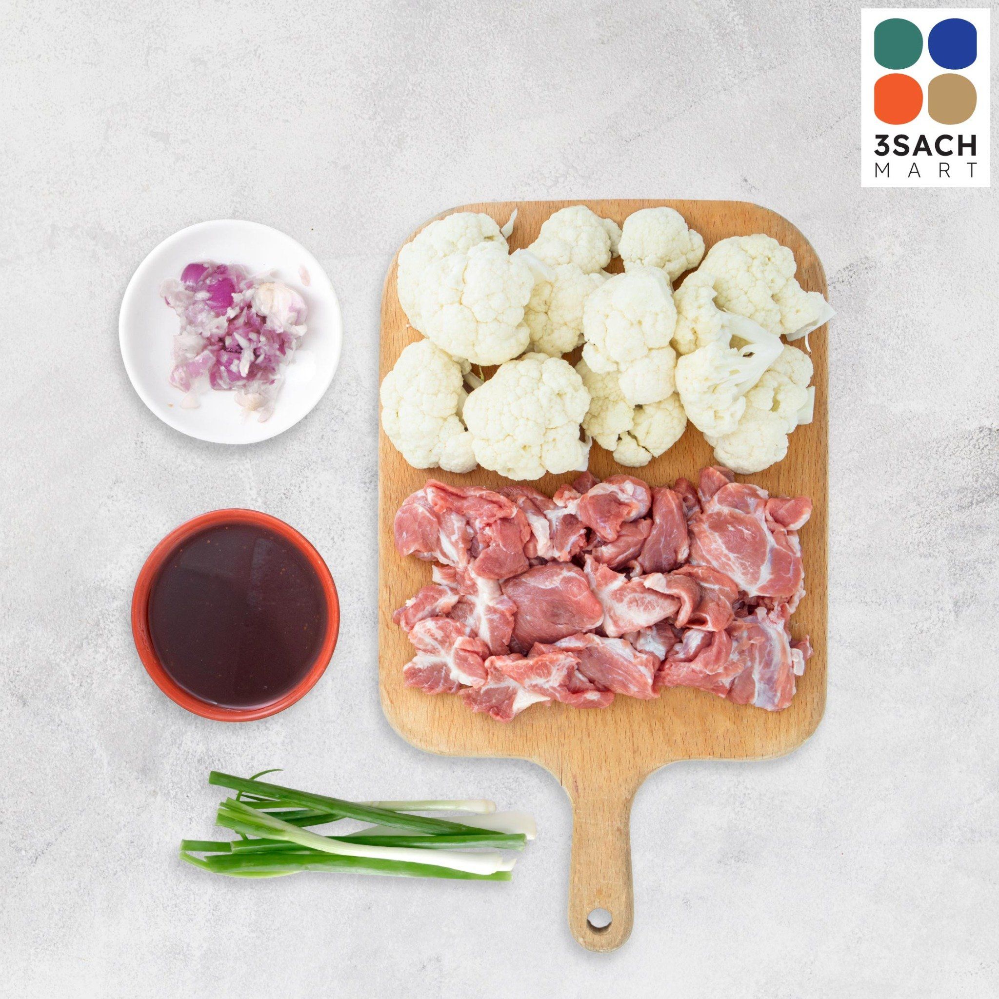  Bông Cải Trắng Xào Thịt Heo (Khay 550g) 