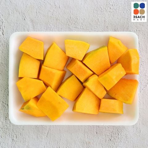  [RTC] Bí Đỏ Hồ Lô Cắt Sẵn (Khay 300Gr) 