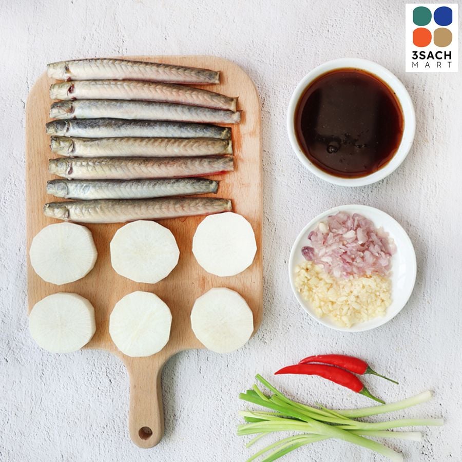  Cá Kèo Kho Củ Cải Trắng (Khay 300G) 