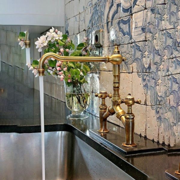  Vòi rửa chén bát cổ điển bằng đồng Julia Victoria - 01121 