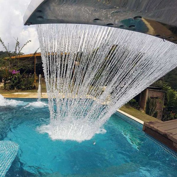  Thác nước hồ bơi ngoài trời bằng AISI 316L stainless steel (chống thời tiết đại dương) - AQA106A 