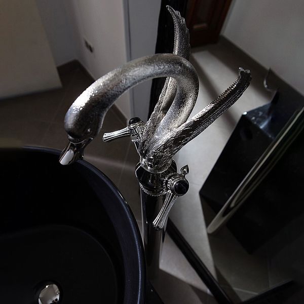  Vòi chậu lavabo cổ điển chân dài bằng đồng Bolshoi 