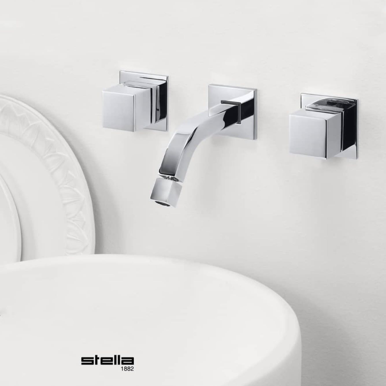  Vòi chậu lavabo gắn tường bằng đồng Bamboo Quadro - 3868 