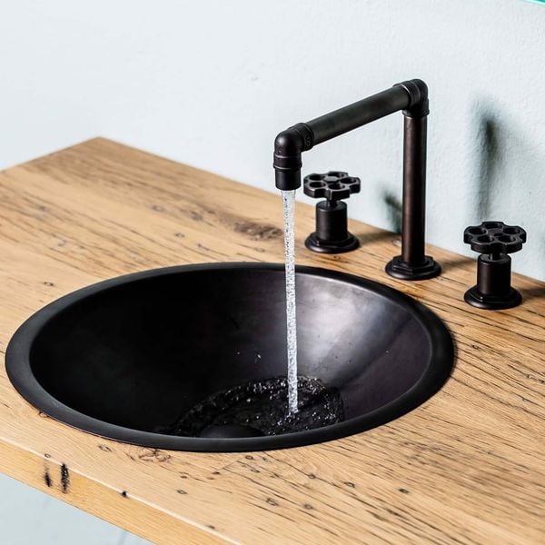  Vòi chậu rửa mặt bằng đồng Industry matt black bronze - 1301 