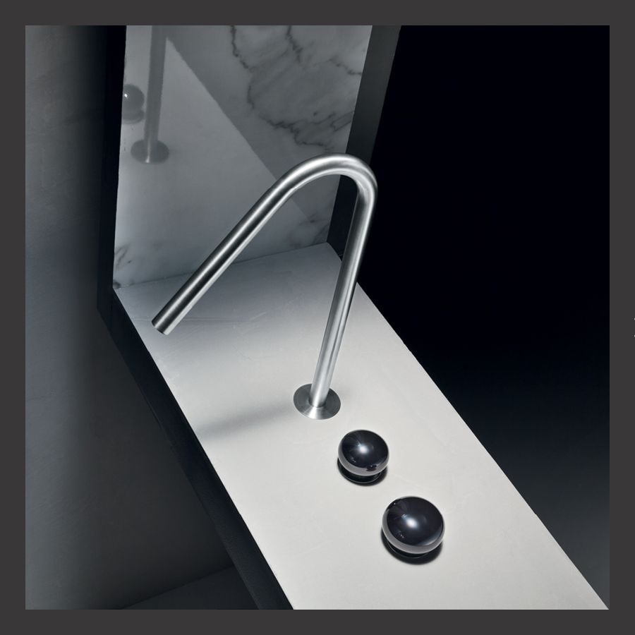  Vòi chậu lavabo xoay 3 lỗ cao 350mm bằng stainless steel Mirò - MIR24 