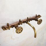  Vòi chậu lavabo gắn tường bằng đồng - Protapdus 