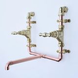  Vòi chậu lavabo gắn tường bằng đồng - Protaport 