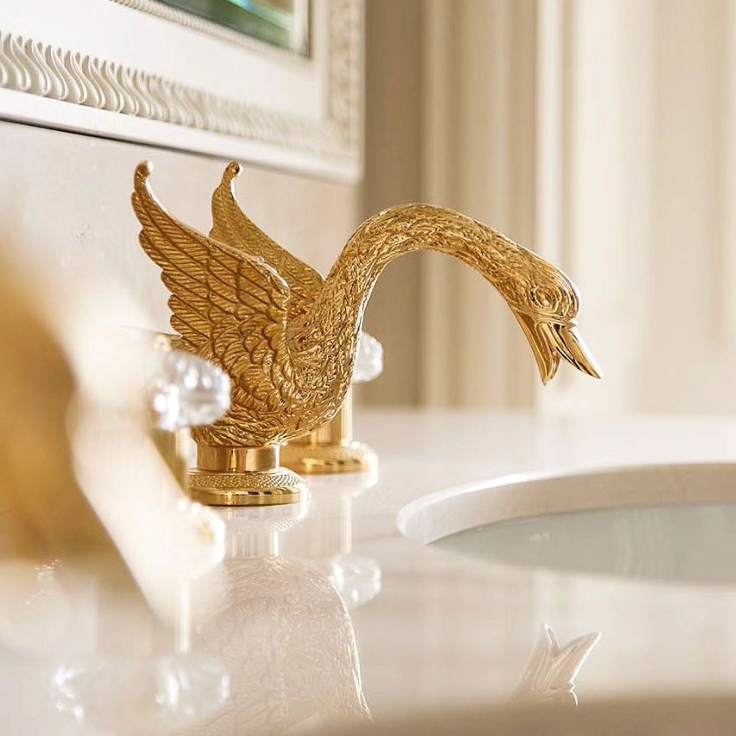  Vòi chậu lavabo 3 lỗ bằng đồng Swan - 3224 