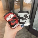  Vỏ đựng Airpods Pro giày thể thao độc đáo 